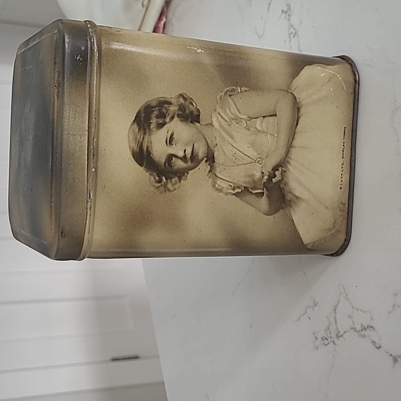 Royal Memorabilia - Picture 1 of 4